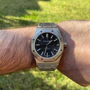 Men’s stainless steel watch